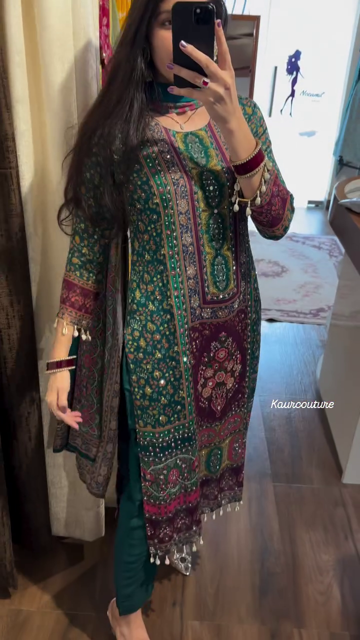 heavy chinon printed with mirror and kodi work 3 pcs suit set - Image 3