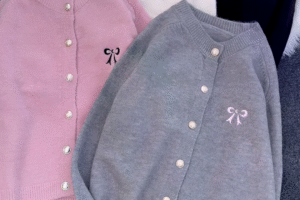 Chic Girls' Polyester Blend Collared Neck Sweater