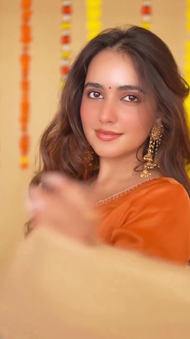 Festive Glow – Orange Silk Suit with Contrasting Dupatta - Image 5