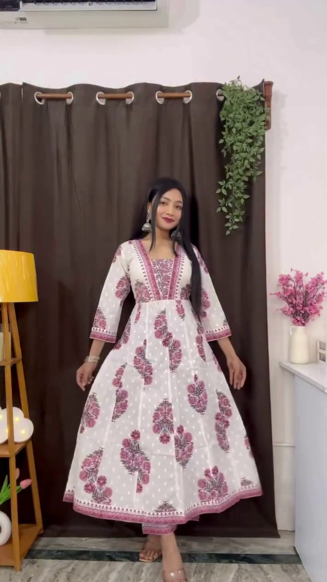 Elegant Floral-Embellished Long Anarkali Suit for Festive Occasions