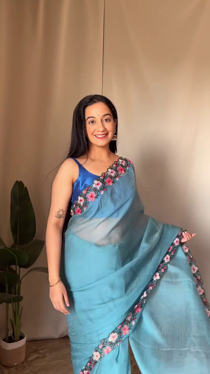 Elegant Lime Green Organza Saree with Golden Mirror Work Border – Lightweight Festive & Party Wear with Matching Sleeveless Blouse - Image 4