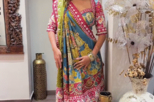 🌺 Multicolor Traditional Printed Saree with Intricate Ethnic Detailing 🌺