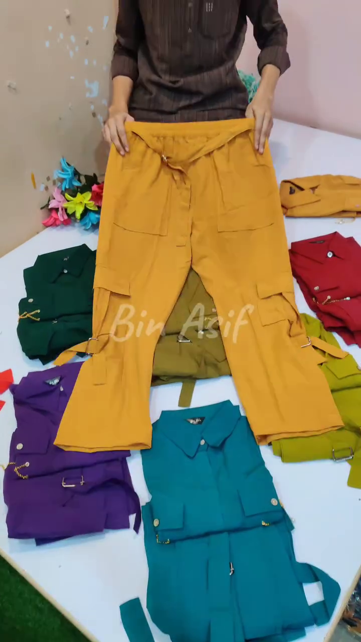 โจ Stylish Chain-Detail Womenโs Shirt Set โ Bold, Chic & Comfortable! ๐๐ - Image 2