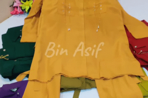 ✨ Stylish Chain-Detail Women’s Shirt Set – Bold, Chic & Comfortable! 💛👗