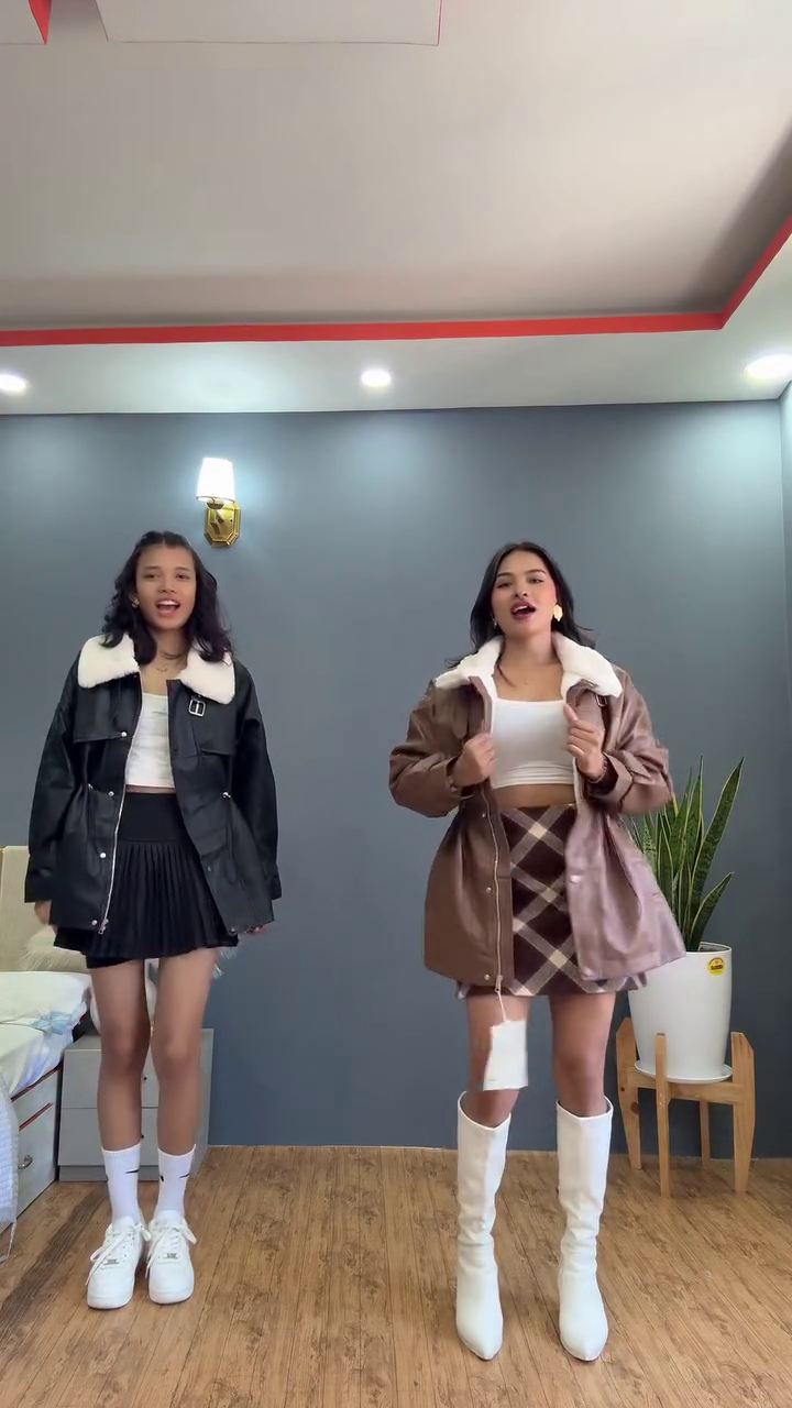 Chic Winter Faux Leather Shearling Jacket 🧥 | Cozy Street Style Vibes ❄️ - Image 7