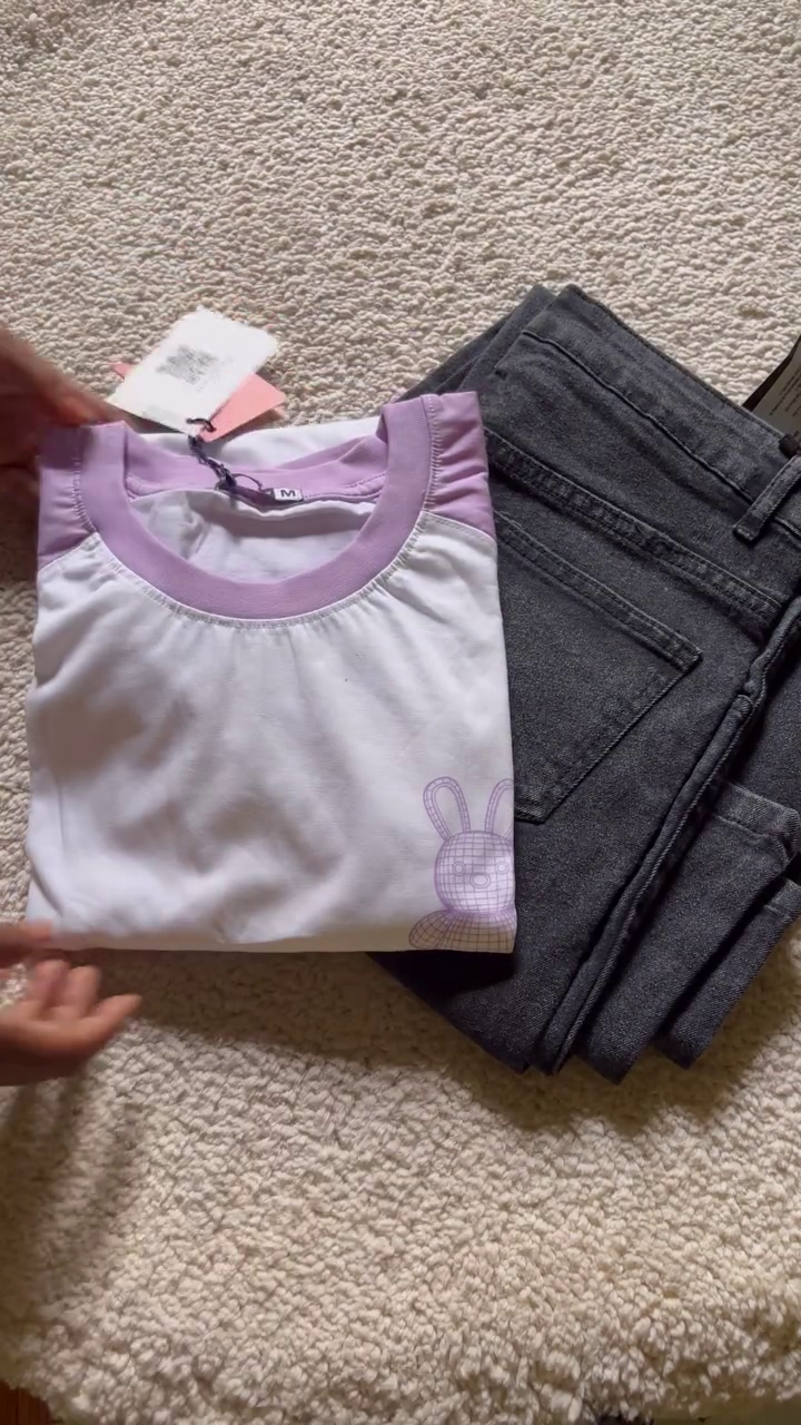 🔥 WINNER Combo Tees & Premium Jeans Set – Trendy, Comfortable & Perfect for Everyday Style! 🔥 - Image 3