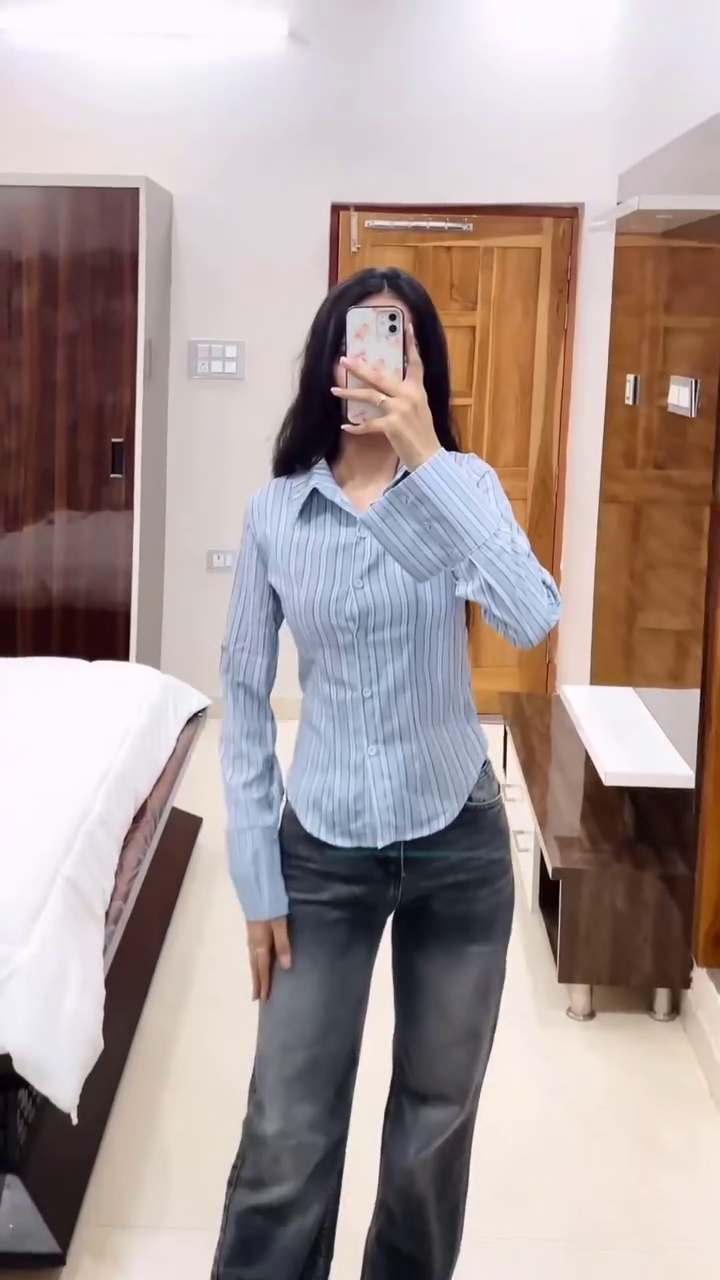 Premium Lace-Up Back Shaping Shirts for Women – Trendy Fit, Elegant Style - Image 7