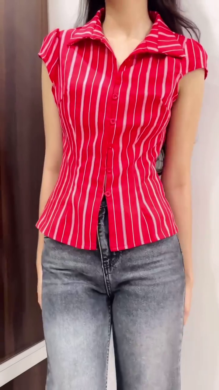 Premium Lace-Up Back Shaping Shirts for Women – Trendy Fit, Elegant Style - Image 10