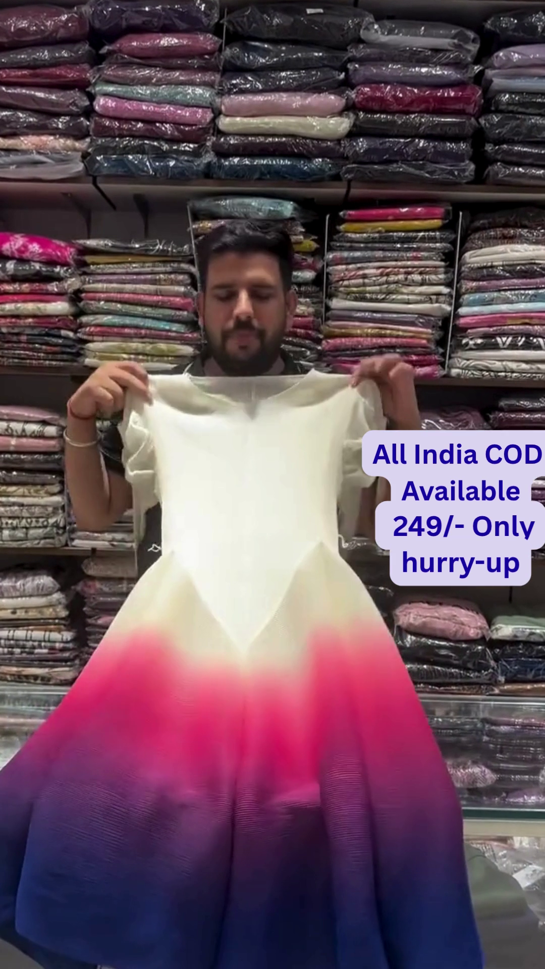 ✨ Elegant Ombre Fit & Flare Dress – Where Grace Meets Glamour! 💃💫 - Image 2