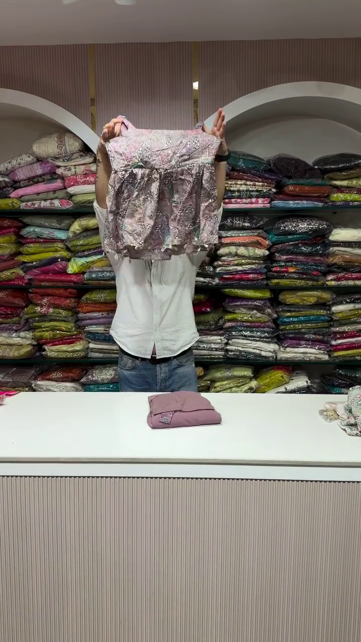 Royal Pastel Embroidered Kurti With Flowing Layered Shrug – Premium Festive & Partywear Set - Image 5