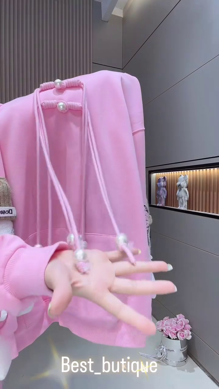 🎀 Cute Plush Kitty Oversized Hoodie for Girls – Winter Cozy Collection 🎀 - Image 4