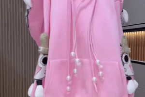 🎀 Cute Plush Kitty Oversized Hoodie for Girls – Winter Cozy Collection 🎀