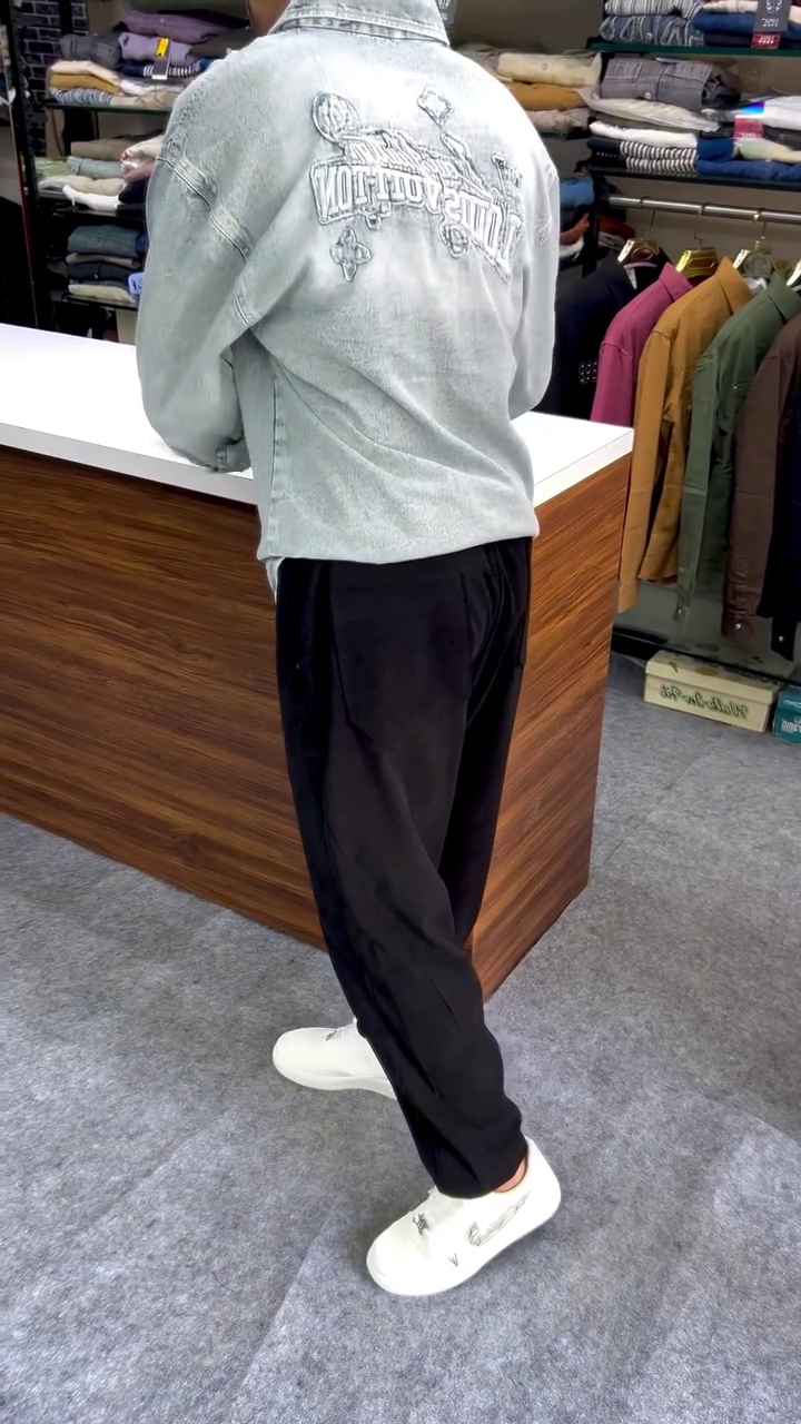 💎 Premium Embroidered Denim Shirt – Vintage Street Style Edition 💎 - Image 3