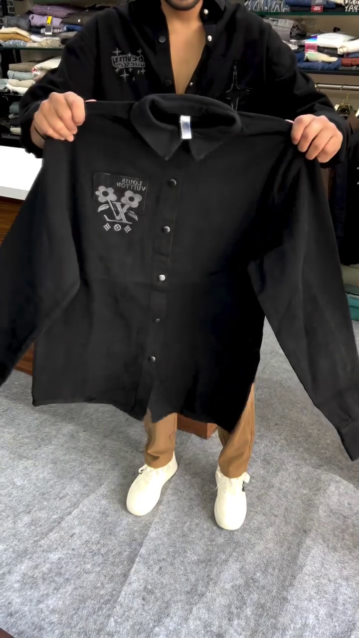 💎 Premium Embroidered Denim Shirt – Vintage Street Style Edition 💎 - Image 4
