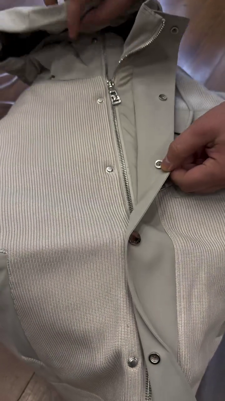 “Premium Korean Puffer Hoodie Jacket | Luxury Winter Streetwear | Ultra Warm Thick Fabric | Unisex | Sizes XXS to XXL 😍🧥” - Image 5