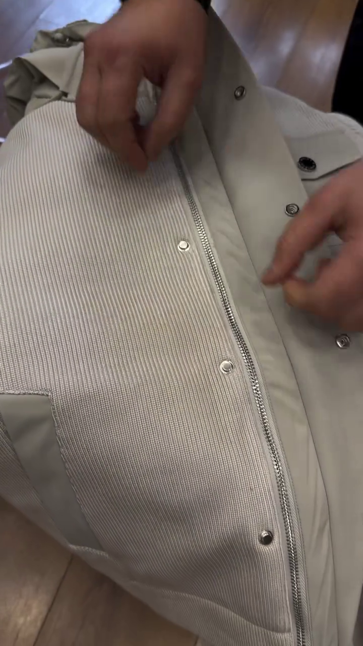 “Premium Korean Puffer Hoodie Jacket | Luxury Winter Streetwear | Ultra Warm Thick Fabric | Unisex | Sizes XXS to XXL 😍🧥” - Image 6