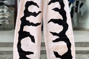 🔥 Urban Rebel Graphic Denim Jeans – Streetwear Statement Edition 🔥