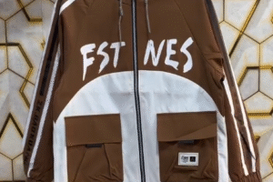 Stay Stylish & Cozy: Brown & White Colorway Jacket 🟤🤍
