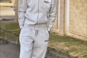 Ultimate Comfort Meets Effortless Style: Cozy Zip-Up Grey Hoodie Set 🖤✨