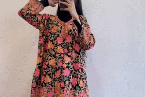 🌸 Womens/Girls Trendy Kashmiri Embroidered Kurti – Elegant Ethnic Style with Timeless Craftsmanship 🌸