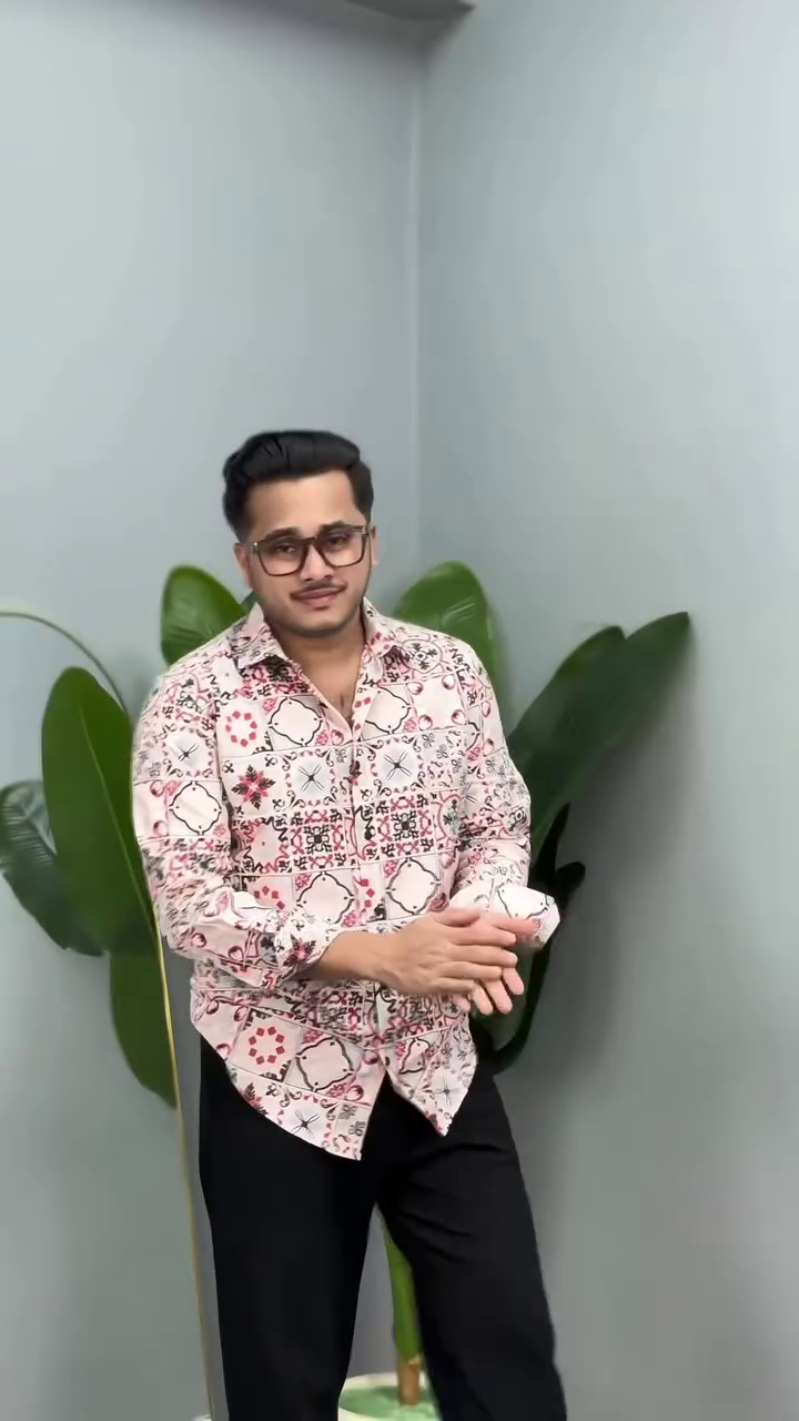 🌴 Vibrant & Breezy: Tropical Printed Casual Shirt 🌴 - Image 4