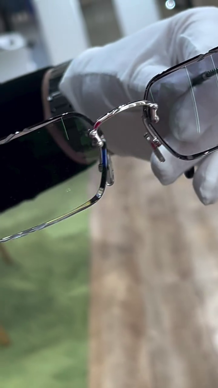 🕶️✨ Sleek Luxury Redefined: Rimless Sunglasses with Geometric Precision - Image 2