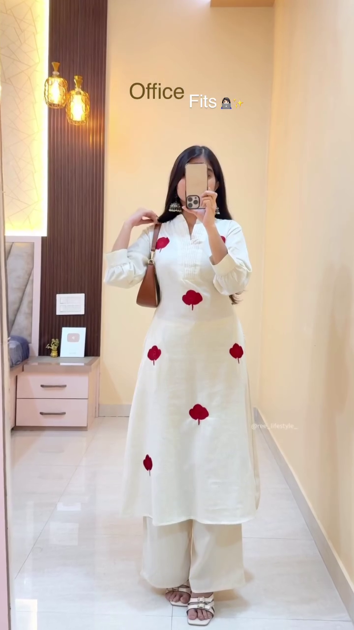 Office Elegance: Minimal Ethnic Wear with a Sophisticated Touch - Image 3