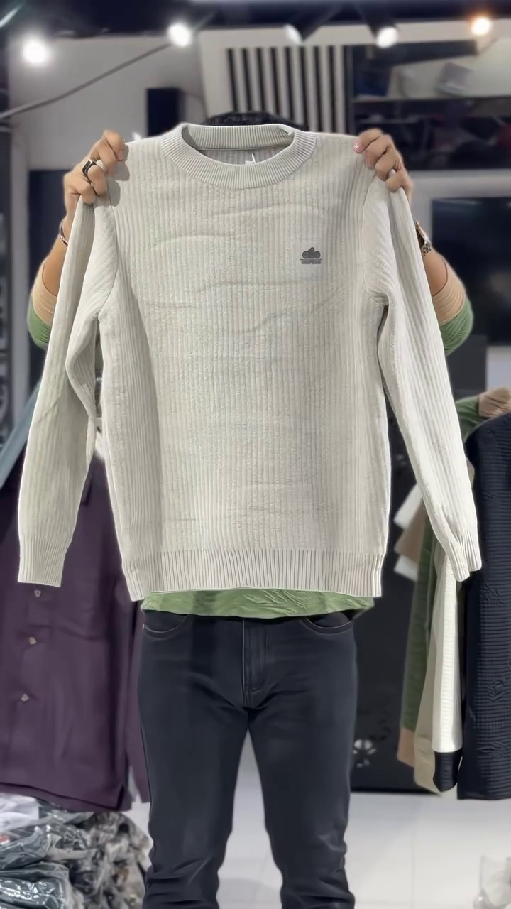 Timeless Winter Essential: Classic Beige Knit for Effortless Style - Image 2