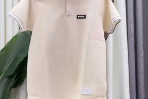 🤍👕 Minimal Polo, Maximum Versatility