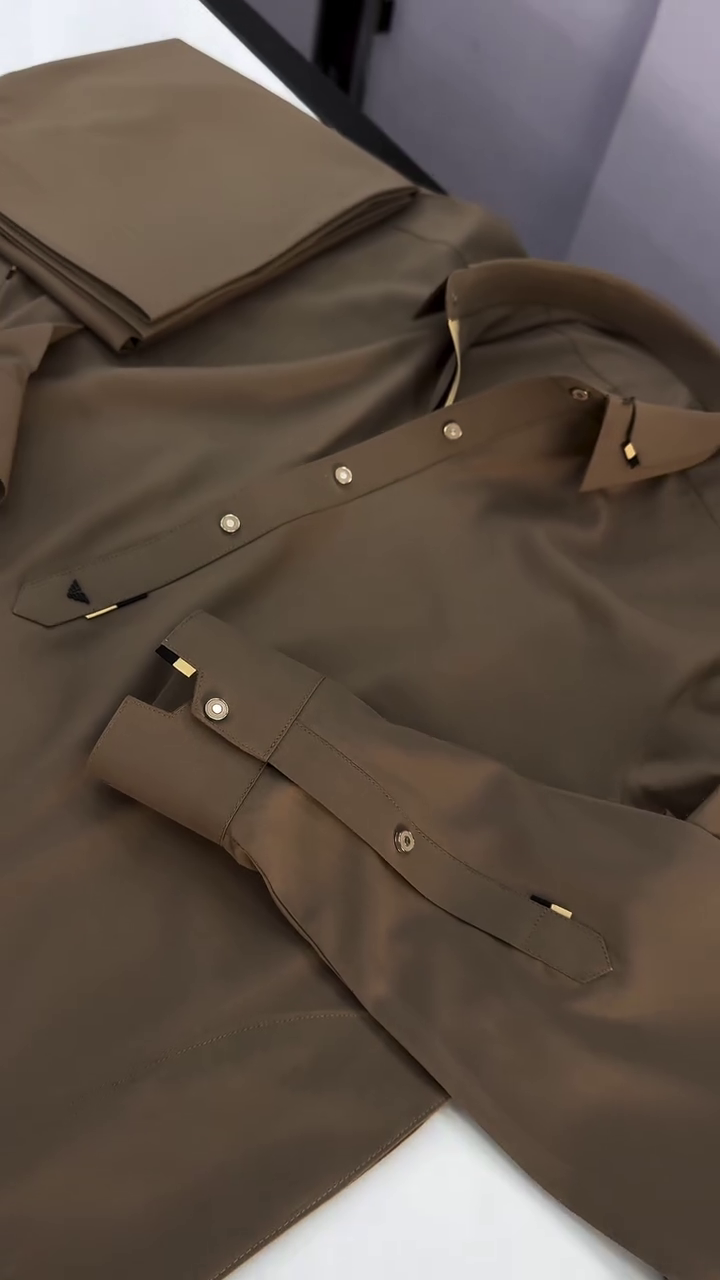 Premium Brown Men's Thobe – Modern Elegance with Timeless Comfort